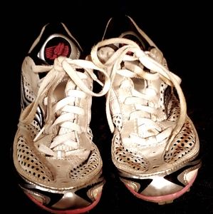 Size 8.5 woman's cleats